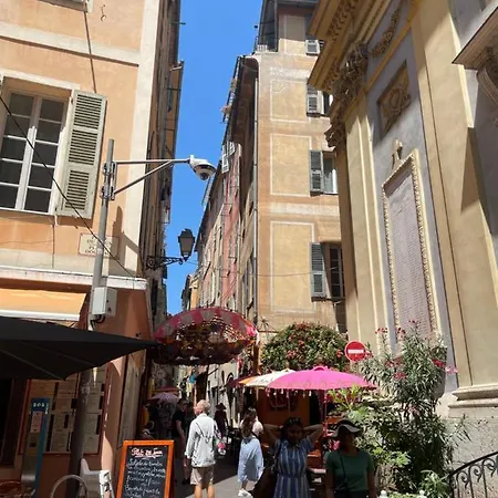 Spacious Loft, Duplex, Old Town, 3 Bedrooms - Easy Check-in * نيس