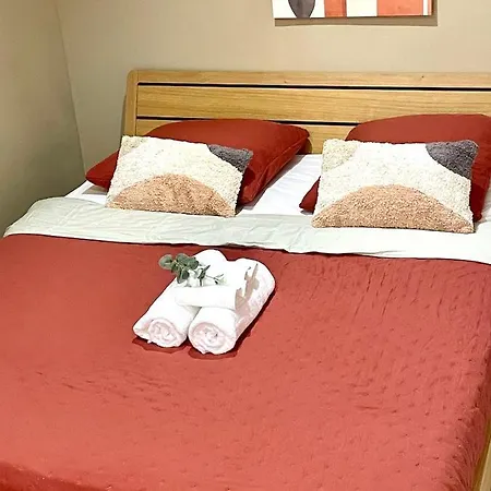 Spacious Loft, Duplex, Old Town, 3 Bedrooms - Easy Check-in