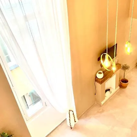 Spacious Loft, Duplex, Old Town, 3 Bedrooms - Easy Check-in نيس