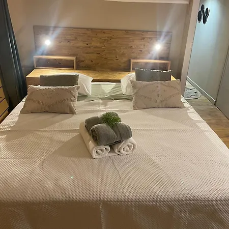 Spacious Loft, Duplex, Old Town, 3 Bedrooms - Easy Check-in *