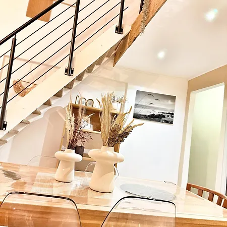 Spacious Loft, Duplex, Old Town, 3 Bedrooms - Easy Check-in * Nicea