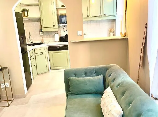 Spacious Loft, Duplex, Old Town, 3 Bedrooms - Easy Check-in Apartment *